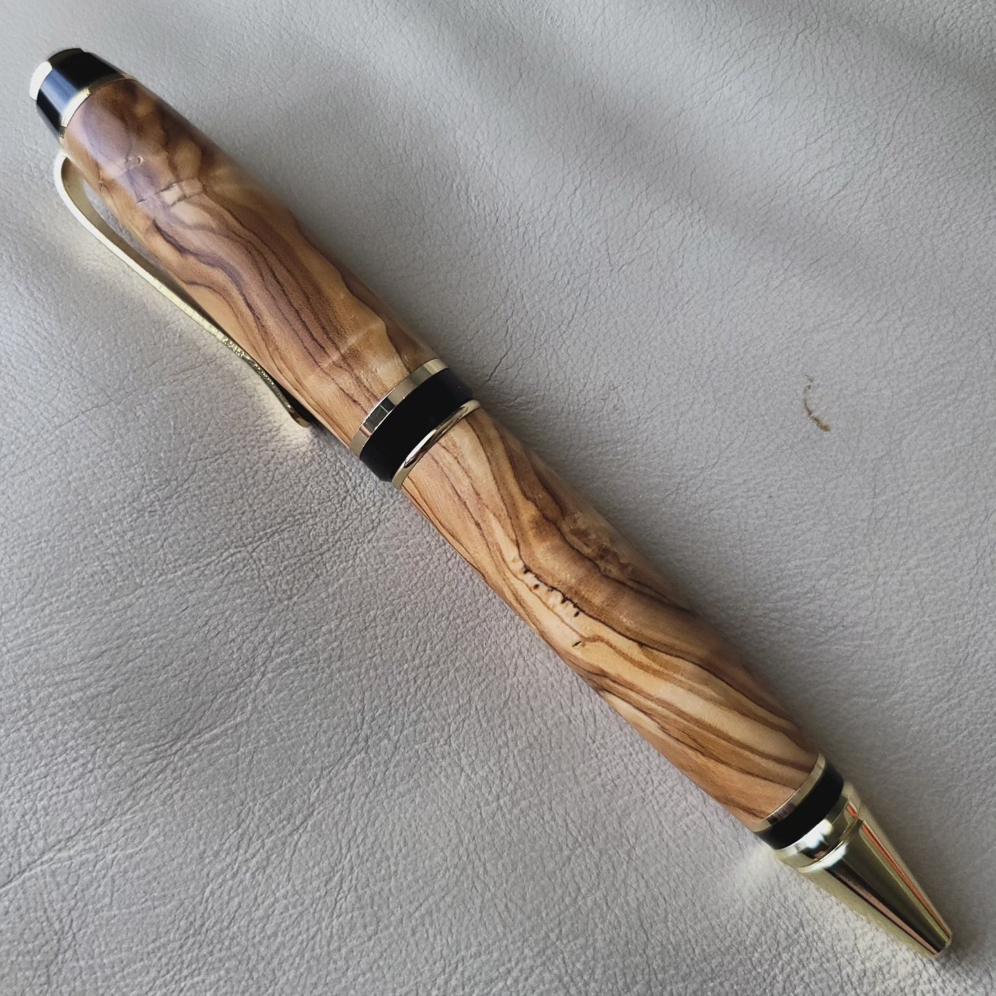 Cigar Twist Pen