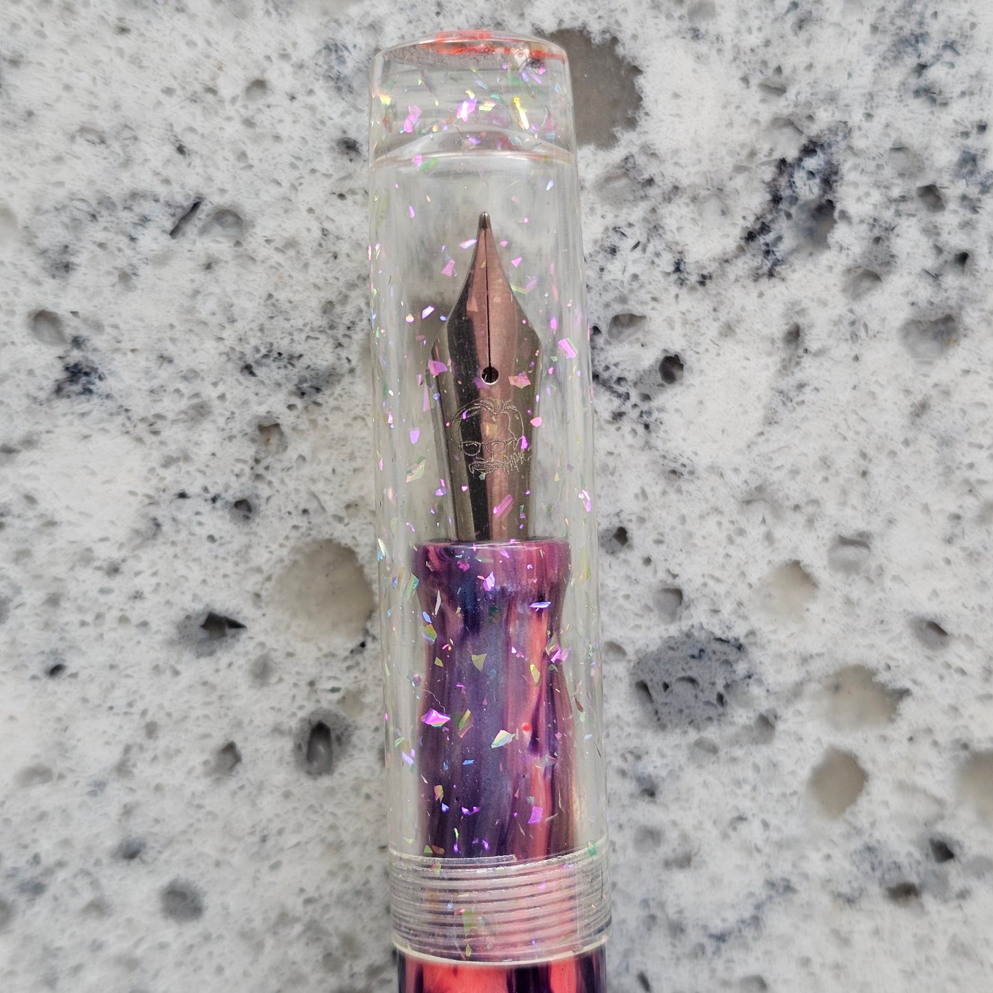 Pinky Purple Geode Floral Finial Fountain Pen