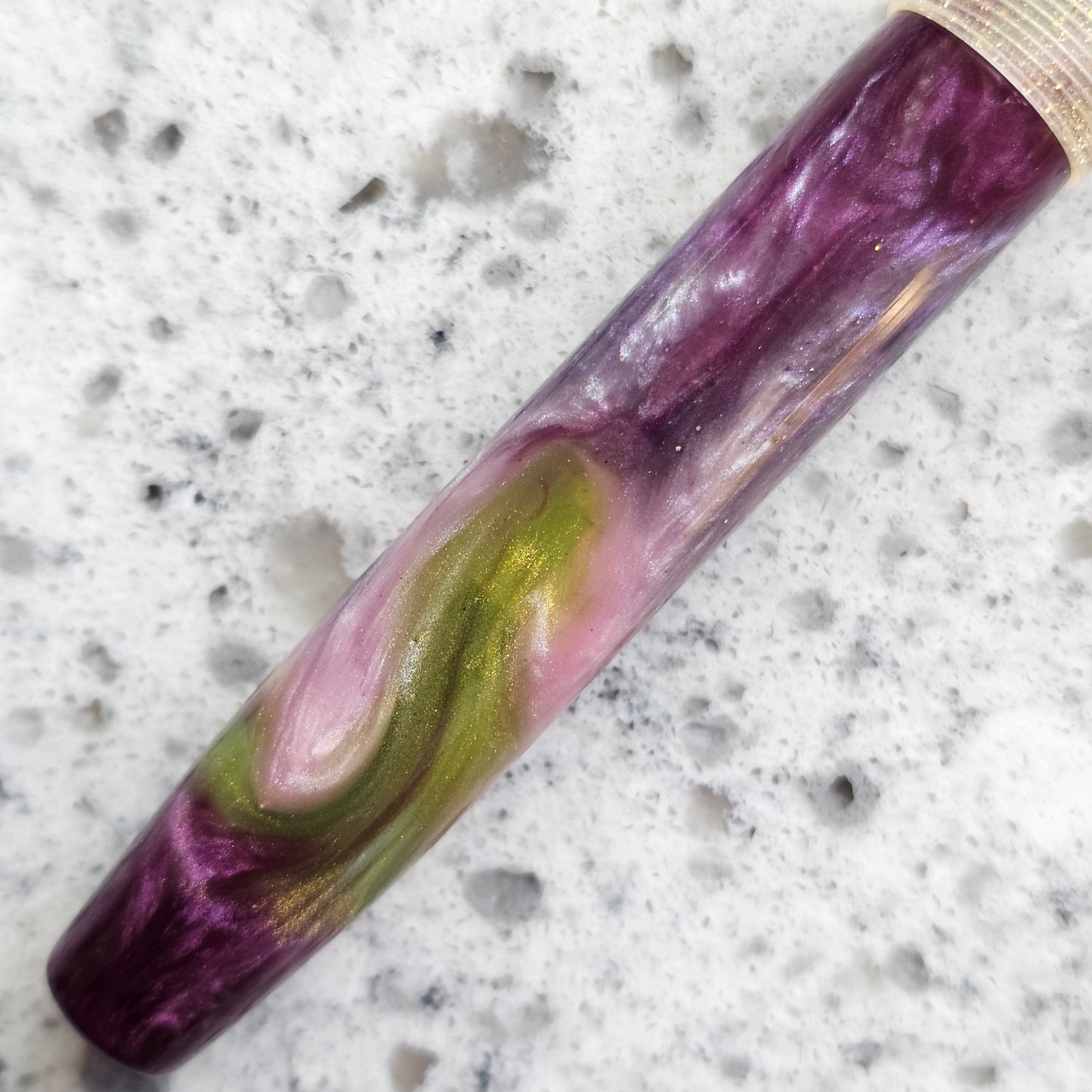 Purply/Green Floral Finial Fountain Pen