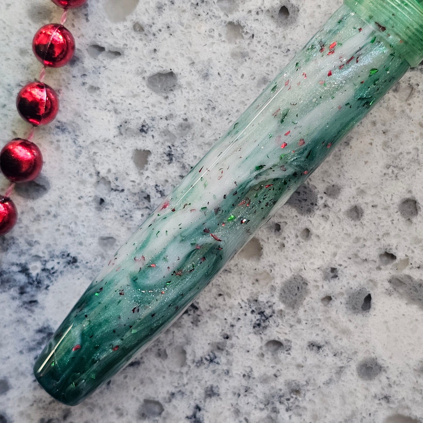 Wintergreen/Christmas Tree Floral Finial Fountain Pen
