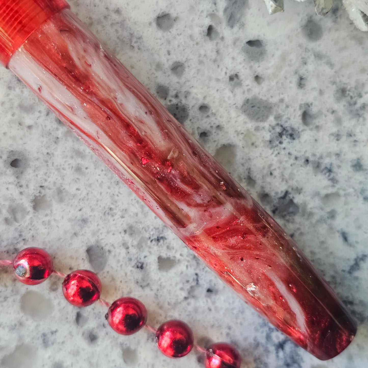 Peppermint/Christmas Tree Floral Finial Fountain Pen