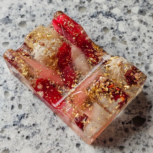 Love or Lust? Floral Pen Rest