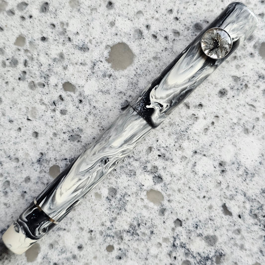 Brooks Fubuki Koi Floral Finial Fountain Pen